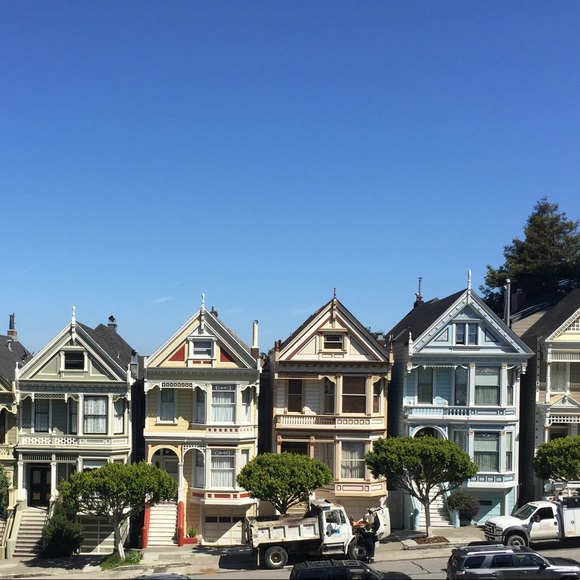 Meet your Posher, Jackie - Picture 1 of 1